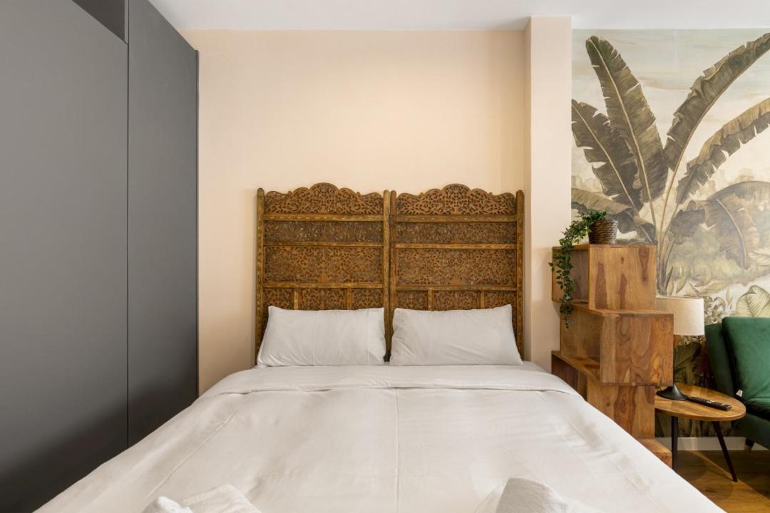 1 Bedroom 1 Bathroom Furnished - Chueca - Modern Functional - Mintystay Madrid Exterior photo